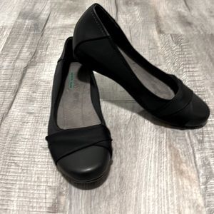 Beartraps EUC black dress shoes memory foam